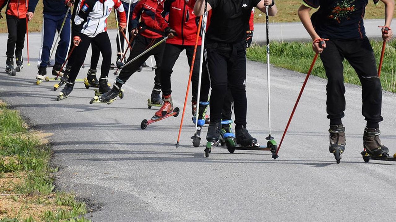 Tekerlekli Kayak Türkiye Şampiyonası yarın Hakkari'de başlayacak