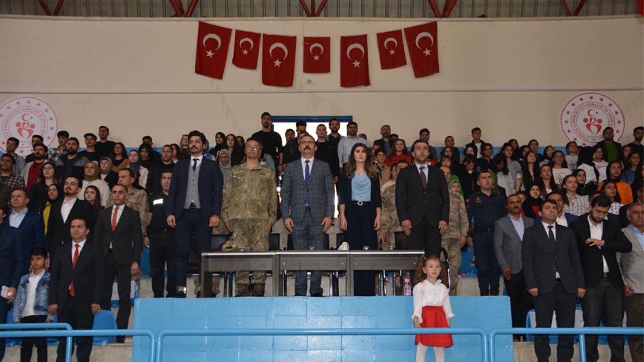 Şemdinli’de 19 Mayıs Atatürk'ü Anma, Gençlik ve Spor Bayramı coşkusu