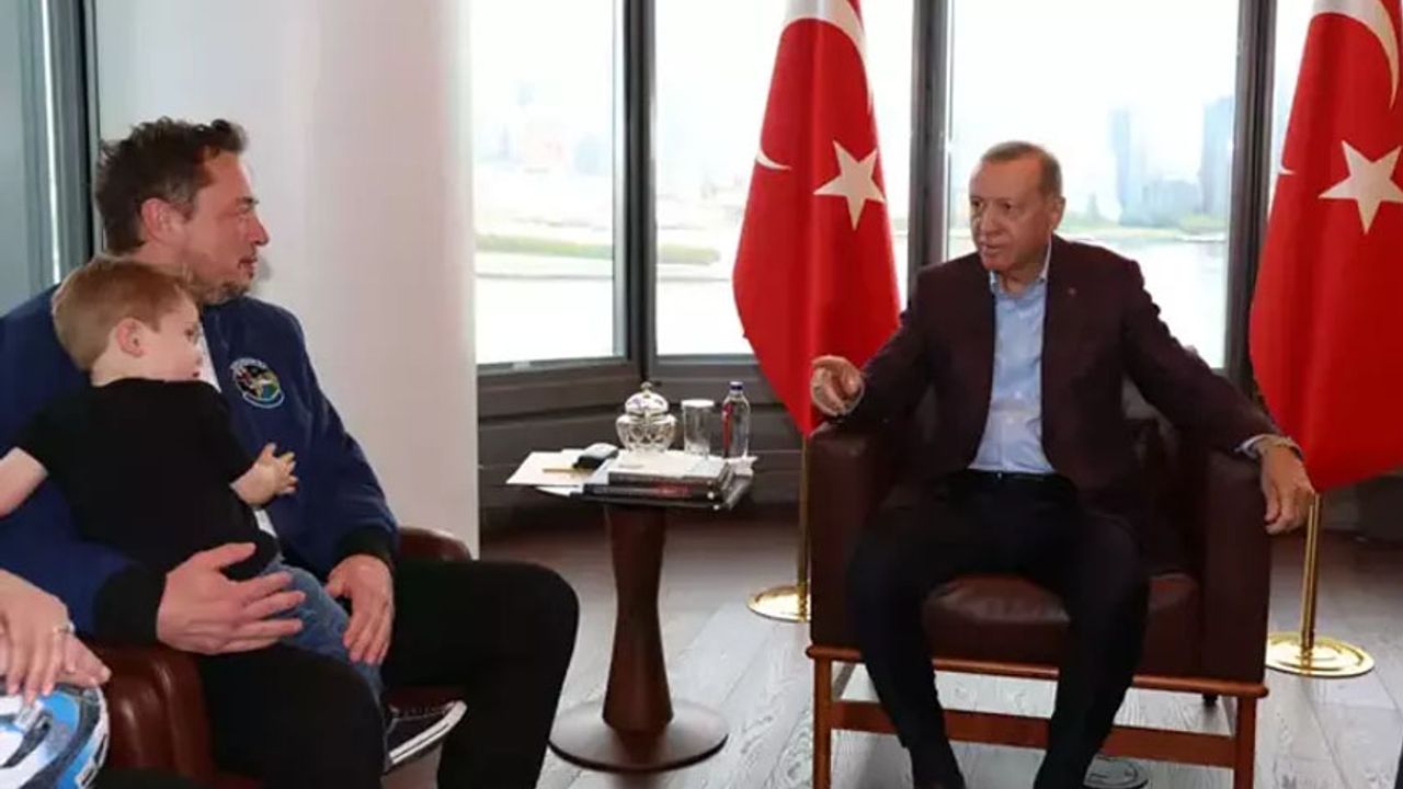 Erdoğan, Elon Musk'a Tesla’nın yedinci fabrikasını Türkiye’de kurması için çağrı yaptı
