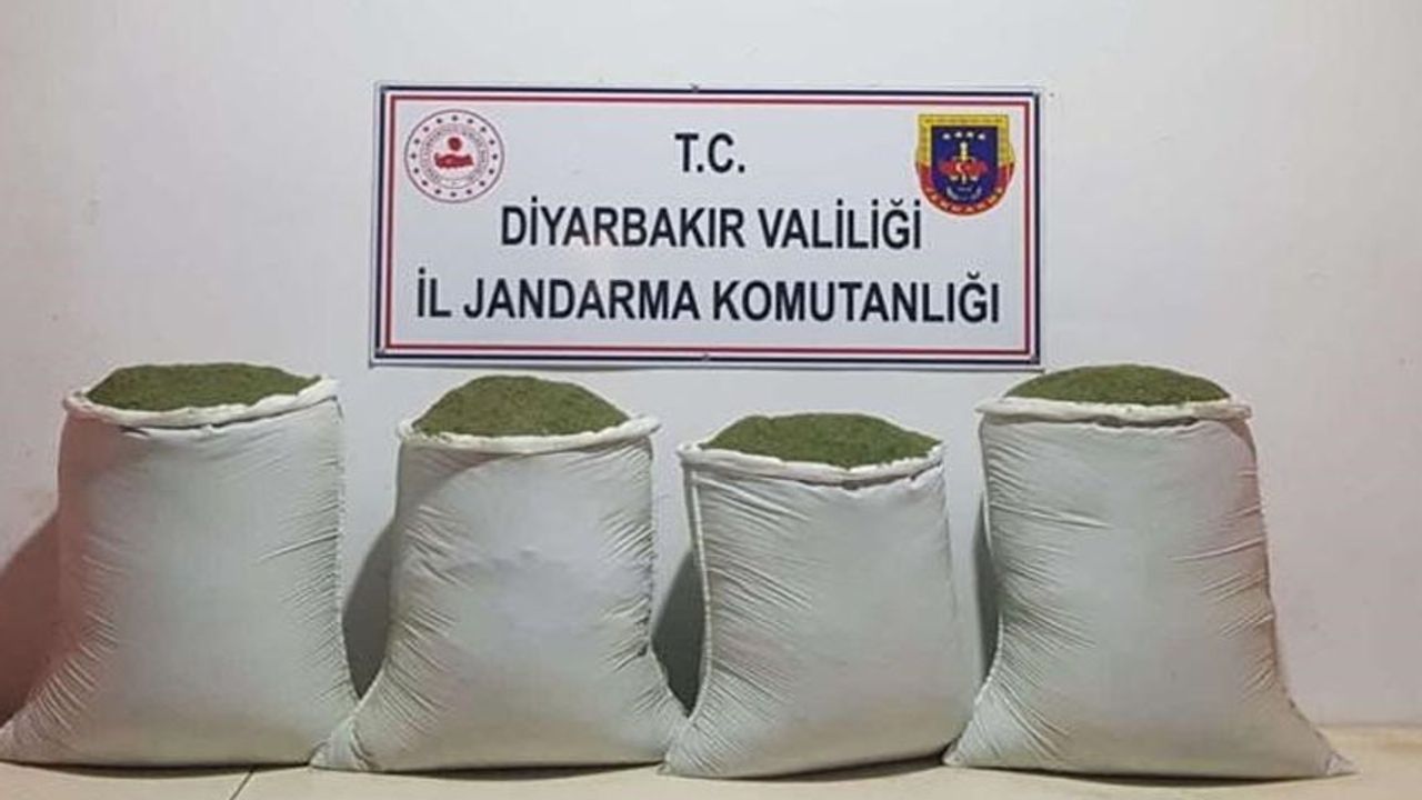 Diyarbakır’da 240 kilo uyuşturucu ele geçirildi
