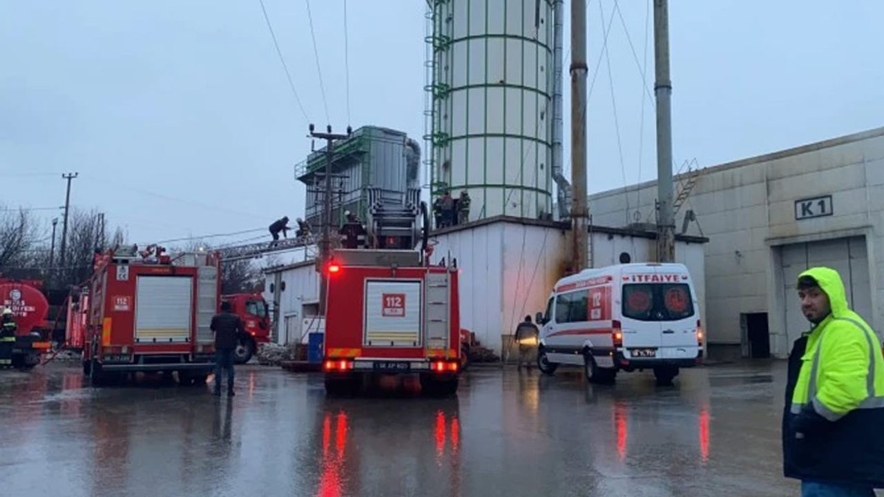 Sivas’ta mobilya fabrikasında patlama: 1’i ağır 2 yaralı
