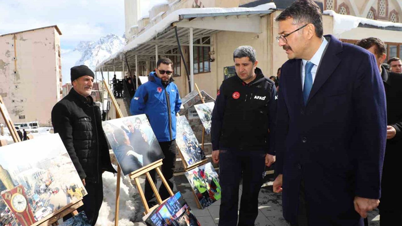 Hakkari’de 6 Şubat depremi anma programı düzenlendi