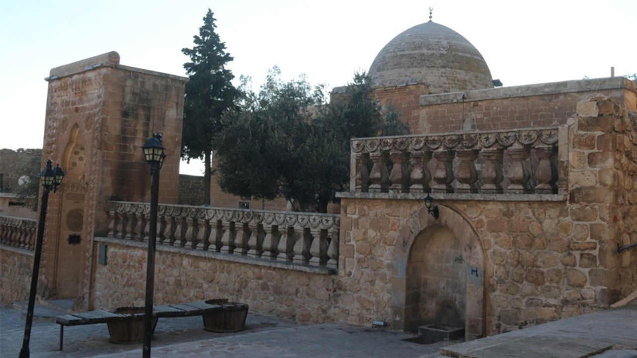 Mardin’in tarihi camileri yüzyıllardır ayakta durmaya devam ediyor
