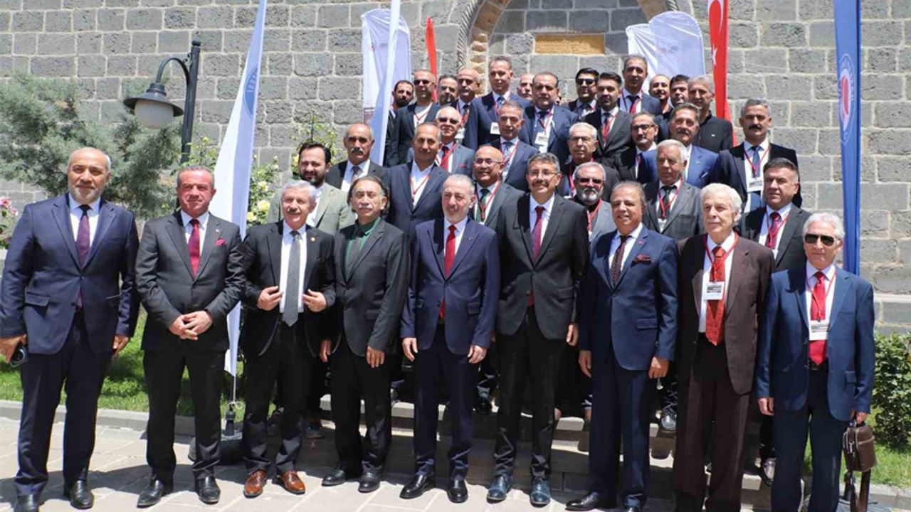 Kadim Şehir Hakkari Çalıştayı