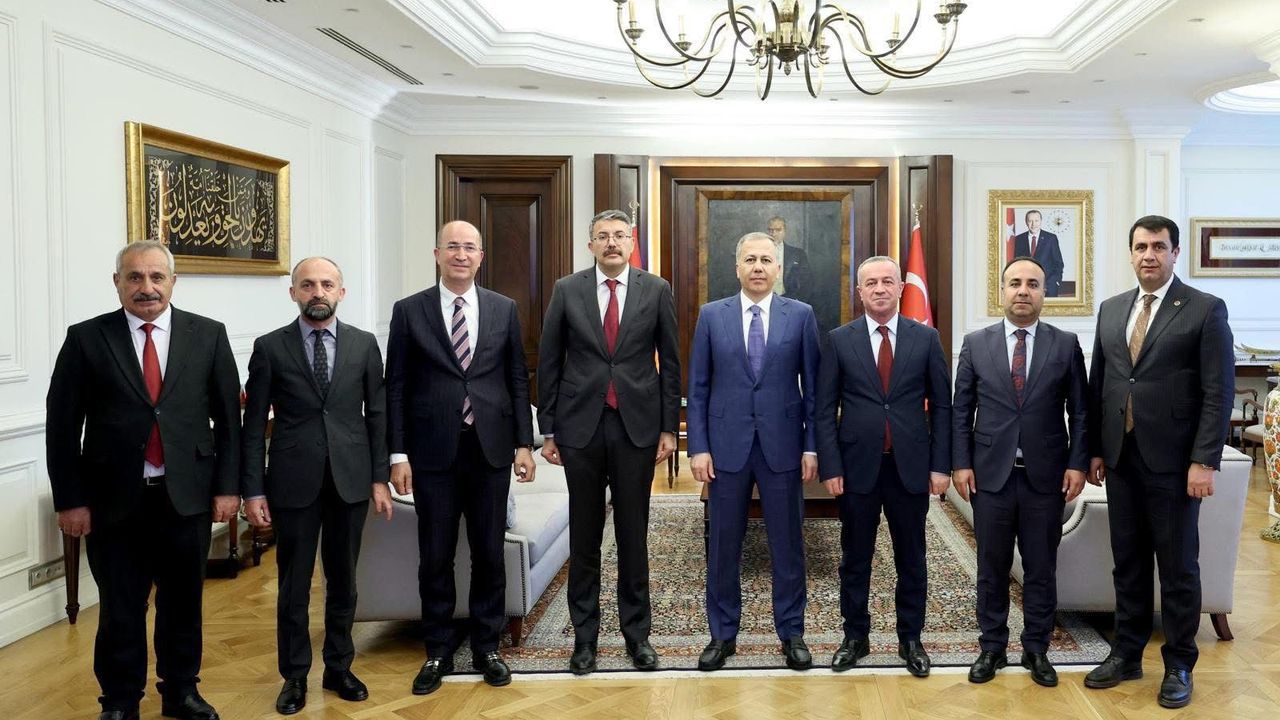Vali Ali Çelik’ten Bakan Yerlikaya ve Bakan Kurum'a Ziyaret