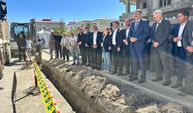 Vali Çelik, Yüksekova’da bu yıl doğalgaza kavuşacak 5 mahalleyi açıkladı