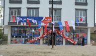 Yüksekova’da Yardıma Muhtaç Aileler İçin Geçici Giyim Mağazası Açıldı