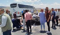 Hakkari-Van Karayolunda Feci Kaza: 1 ölü 4 yaralı