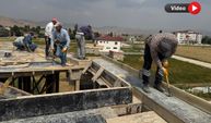 Yüksekova’da Kavurucu Sıcakta Ekmek Mücadelesi