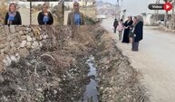Yüksekova’da mahalleli tehlike oluşturan su kanalının kapatılmasını istiyor