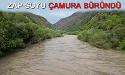 Zap Suyu Çamura Büründü