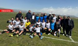 Yüksekova Belediyespor Kadın Futbol Takımı sahasında galibiyetle ayrıldı