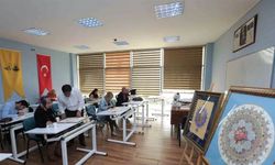 Van Büyükşehir Belediyesi tezhip sanatı kursu açtı