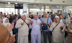Kutsal topraklara gidecek olan hacı adayları yola çıktı