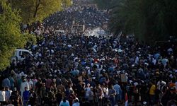 Bağdat’ta binlerce kişi İsveç’te Kur’an’ın yakılmasını protesto etti