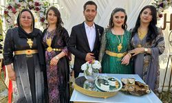 Yüksekova’da dengbêjler eşliğinde nişan töreni yapıldı