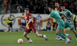 Galatasaray tur kapısını 3 farkla araladı