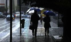 Meteoroloji'den 17 il için kuvvetli sağanak yağış uyarısı