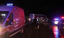 Yolcu otobüsü devrildi:8’i ağır 38 yaralı