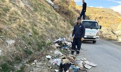 Belediye personeli inisiyatifini kullanarak 350 kilo çöp topladı