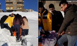 Yüksekova’da sağlık ekipleri karla kaplı yolları aşarak hastaya ulaştı