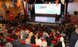 AK Parti Diyarbakır  adayı Bilden, istihdam sağlayan 26 projeyi anlattı