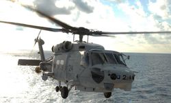 Japonya’da 2 askeri helikopter düştü: 1 ölü, 7 kayıp
