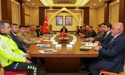 Hakkari'de asayiş toplantısı