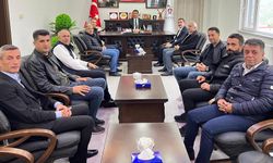 Başkan Tekin ve yönetim kurulu üyeleri Başkan Şakar’ı ziyaret etti