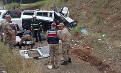 Gaziantep'te tanker minibüse çarptı: 8 ölü, 11 yaralı