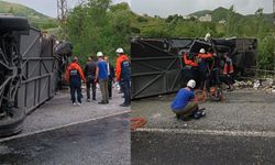 Van-Bitlis karayolunda feci kaza! 2 ölü, 4'ü ağır 30 yaralı