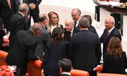 Devlet Bahçeli yeni yasama yılının açılışında DEM Partililerle tokalaştı