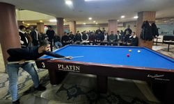 Yüksekova’da 3 Bant bilardo turnuvası düzenlendi