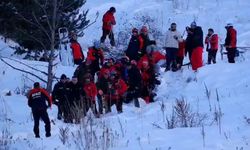 Erzurum Palandöken'de çığ düştü: 1'i ağır 5 yaralı