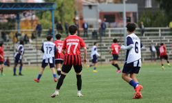 Yüksekova Spor dolu dizgin ilerliyor