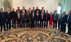 Van’da toplanan aşiretlerden ‘Barış süreci’ açıklaması