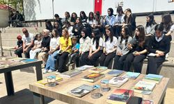 Yüksekova’da Kitap Okuma Etkinliğiyle Farkındalık Oluşturuldu