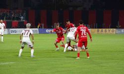 Vanspor Elazığspor'u devirdi: Büyük avantaj yakaladı