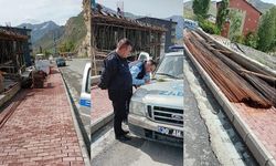 Hakkari’de kaldırımı işgal eden bina sahibine 15 Bin TL ceza
