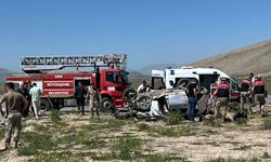 Van'da feci kaza: 4 ölü, 2 yaralı