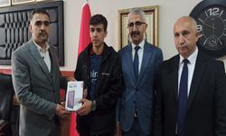 Yüksekovalı Gencin Umre Hayali Gerçek Oldu