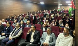 Yüksekova'da Gazze konulu söyleşi