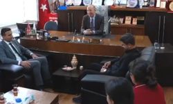 Başkan Büyüksu Başarılı Öğrencileri Tabletle Ödüllendirdi