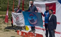 Siirtli yamaç paraşütü sporcusu şampiyon oldu