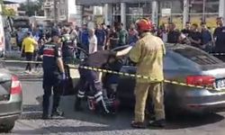İzmir’de otomobile silahlı saldırı: Aynı aileden 3 kişi öldü