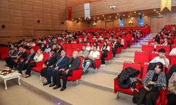 Öğrenciler ‘Liseler Arası İklim Münazarası’nda fikirlerini savundu