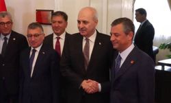 Kurtulmuş ile görüşen Özel: Meclis çatısı altındaki her çalışmaya katkı vereceğiz