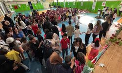 Yüksekova Gençlik Merkezi’nde İngilizce Rüzgarı