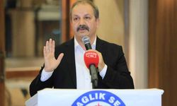 Doğan: "Aile hekimi de aile sağlığı hemşiresi ve ebesi de halk sağlığının temel taşıdır"
