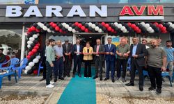Yüksekova’da 'Baran AVM' Hizmete Açıldı